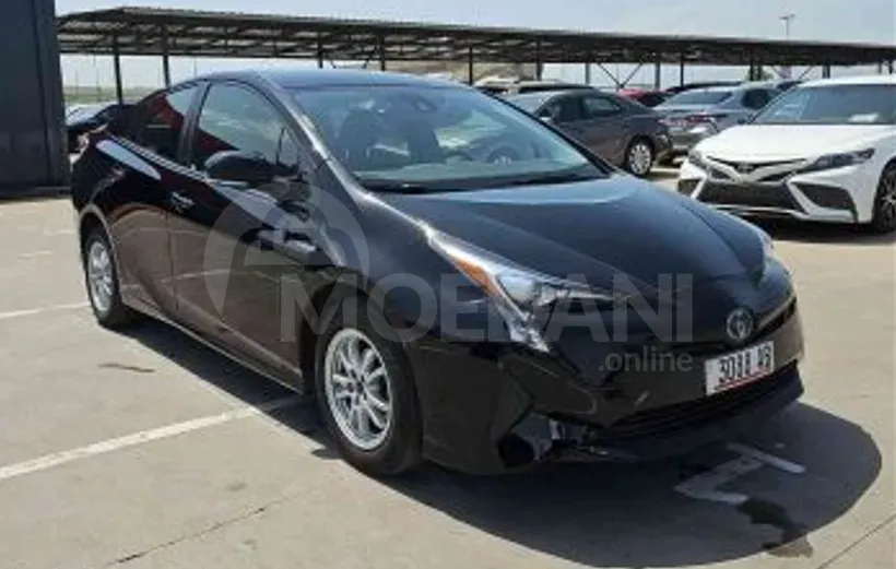 Toyota Camry 1.8L 2018 Тбилиси - изображение 3