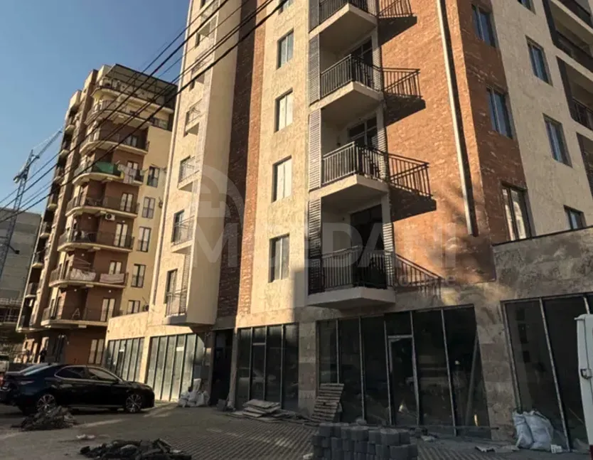 Продам 4-комн. квартиру 77м² 3/8 эт. Тбилиси - изображение 1