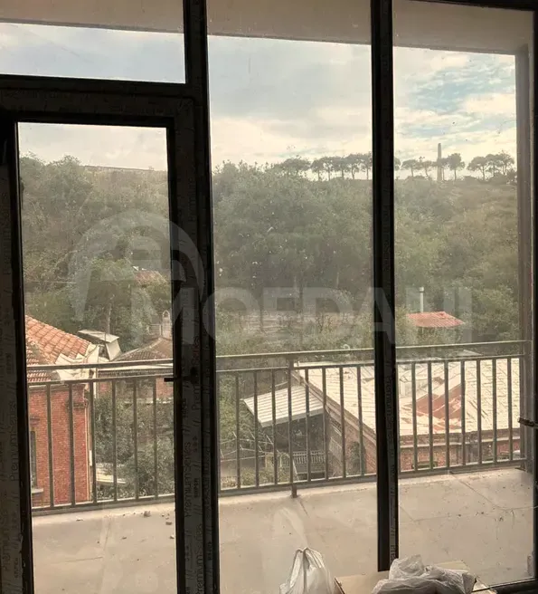 იყიდება 2 ოთახიანი ბინას 52მ² 4/7 სართ თბილისი - photo 10