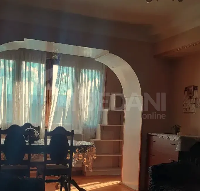 Продам 2-комн. квартиру 43м² 7/14 эт. Тбилиси - изображение 3