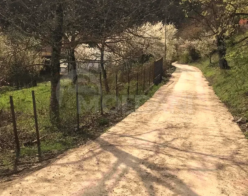 Продам земельный участок 400м² Боржоми - изображение 1