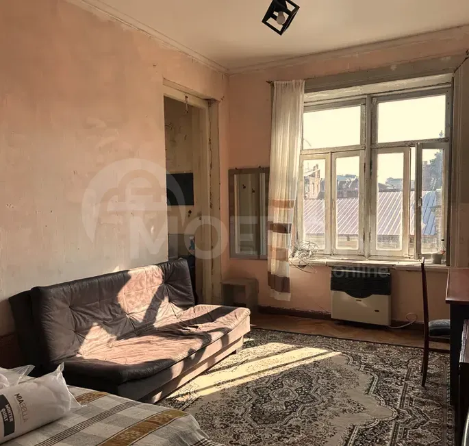 ქირავდება 2 ოთახიანი ბინა 60მ² 3/3 სართ თბილისი - photo 1