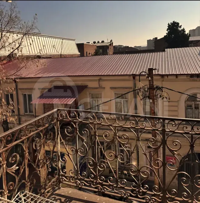 ქირავდება 2 ოთახიანი ბინა 60მ² 3/3 სართ თბილისი - photo 8