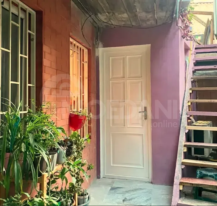 ქირავდება 1 ოთახიანი ბინა 25მ² 1/2 სართ თბილისი - photo 8