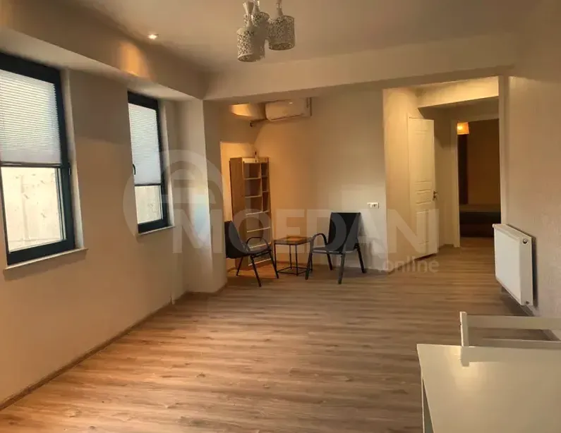 Продам 2-комн. квартиру 50м² 1/5 эт. Тбилиси - изображение 1