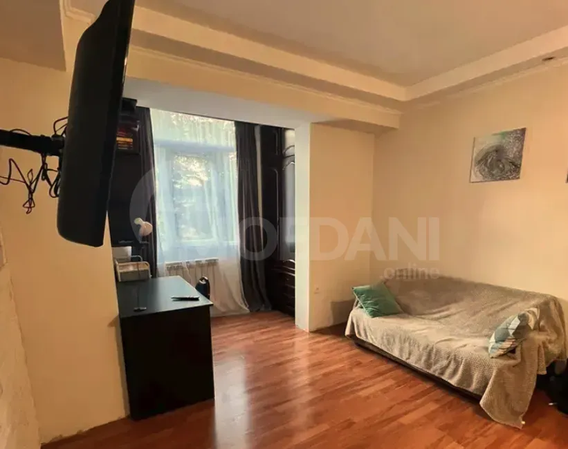 იყიდება 2 ოთახიანი ბინას 44მ² 1/14 სართ თბილისი - photo 10