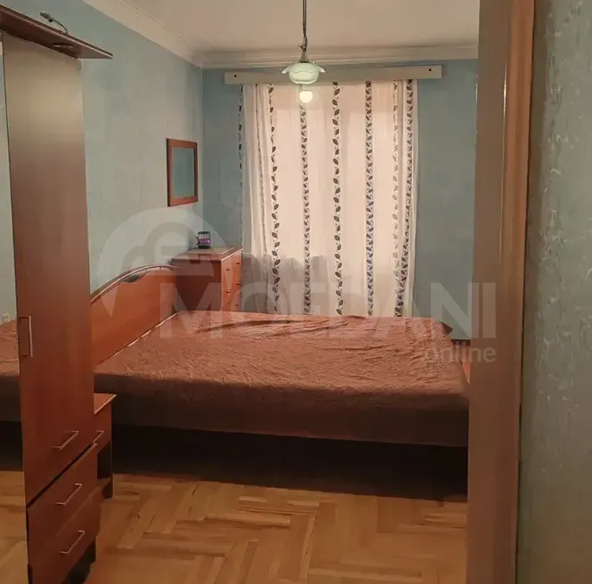 იყიდება 3 ოთახიანი ბინას 70მ² 7/8 სართ თბილისი - photo 2