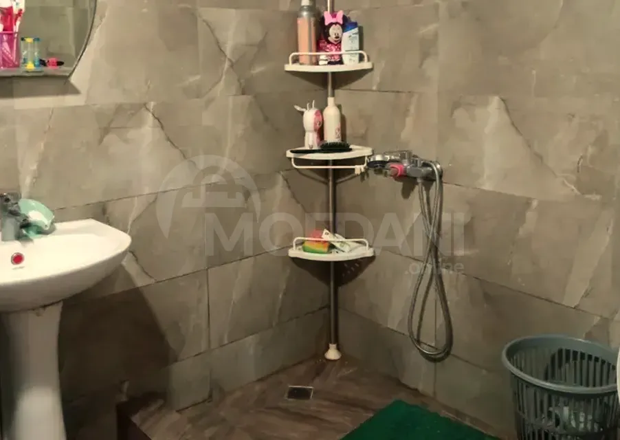 იყიდება 2 ოთახიანი ბინას 42მ² 1/5 სართ თბილისი - photo 5