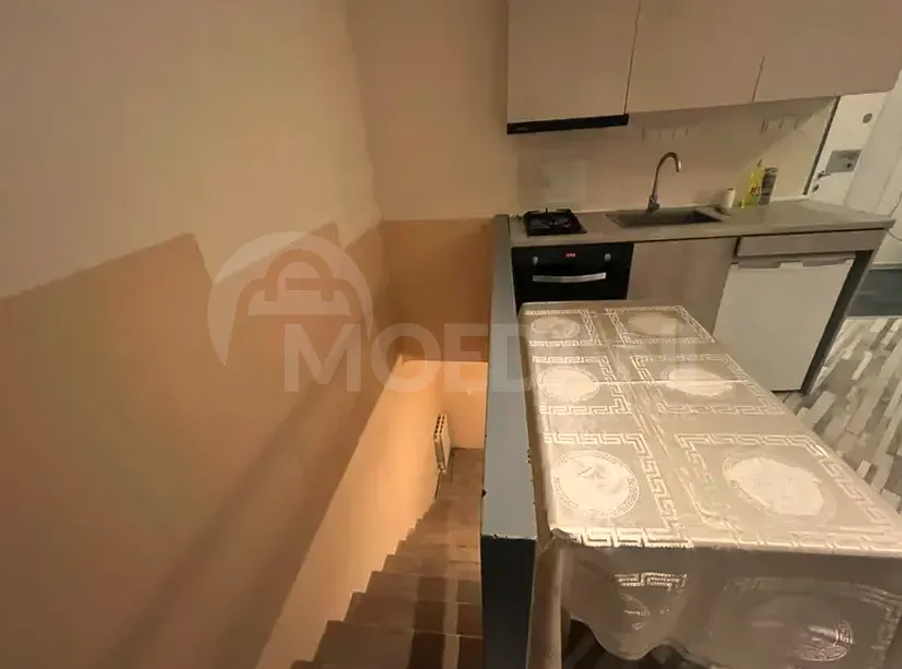 Продам 3-комн. квартиру 50м² 1/3 эт. Тбилиси - изображение 1