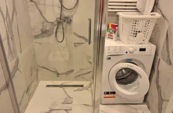 ქირავდება 2 ოთახიანი ბინა 55მ² 2/8 სართ თბილისი