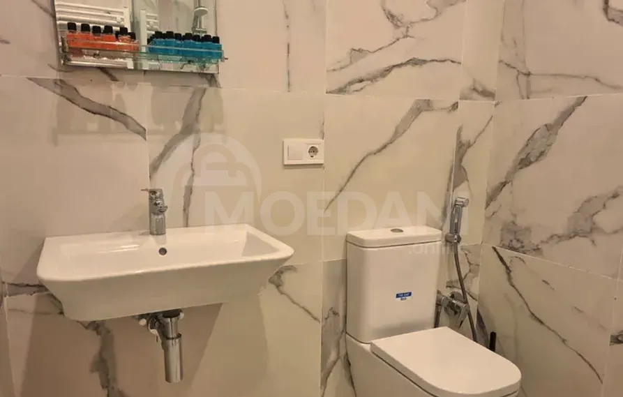 ქირავდება 2 ოთახიანი ბინა 55მ² 2/8 სართ თბილისი - photo 7