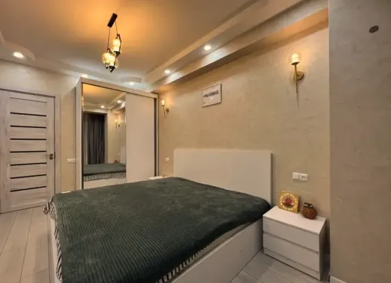 ქირავდება 2 ოთახიანი ბინა 60მ² 6/8 სართ თბილისი