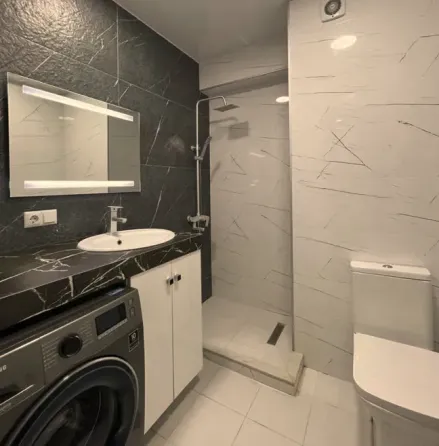 ქირავდება 2 ოთახიანი ბინა 60მ² 6/8 სართ თბილისი