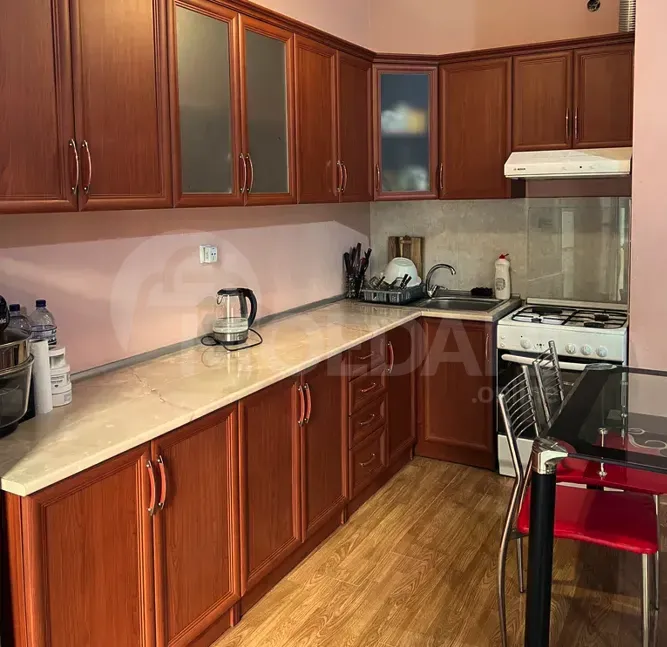 ქირავდება 2 ოთახიანი ბინა 60მ² 2/8 სართ თბილისი - photo 8