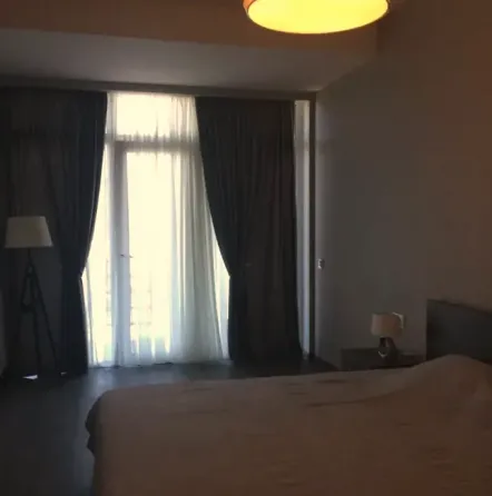 ქირავდება 2 ოთახიანი ბინა 68მ² 7/14 სართ თბილისი