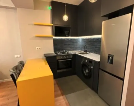 ქირავდება 2 ოთახიანი ბინა 60მ² 7/17 სართ თბილისი