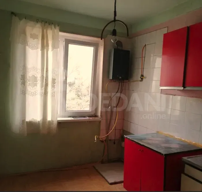 იყიდება 2 ოთახიანი ბინას 65მ² 5/9 სართ თბილისი - photo 8