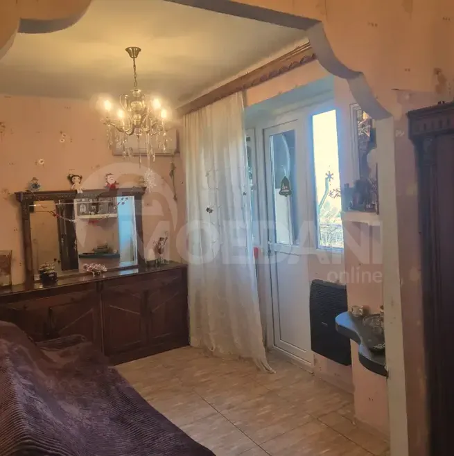 იყიდება 2 ოთახიანი ბინას 40მ² 5/8 სართ თბილისი - photo 2