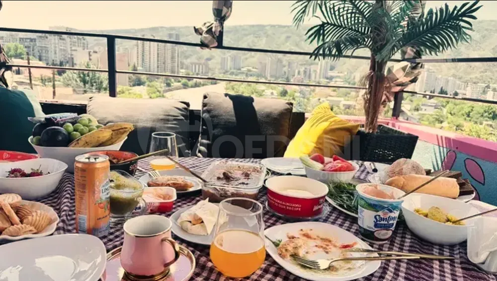 ქირავდება 2 ოთახიანი ბინა 61მ² 7/7 სართ თბილისი - photo 3