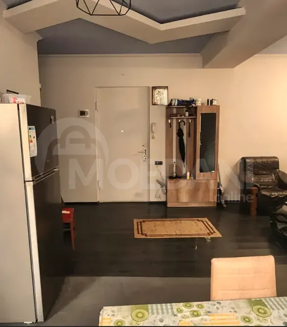 Сдам 3-комн. квартиру 65м² 6/9 эт. Тбилиси - изображение 1