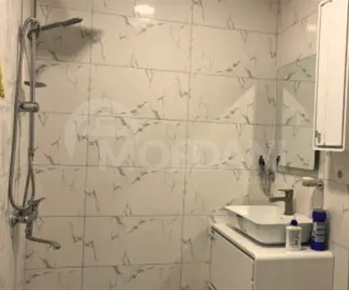 Сдам 1-комн. квартиру 35м² 4/5 эт. Тбилиси - изображение 4