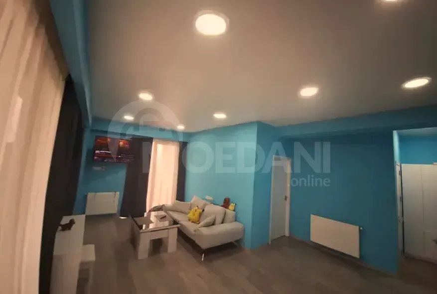 იყიდება 2 ოთახიანი ბინას 65მ² 4/8 სართ თბილისი - photo 3