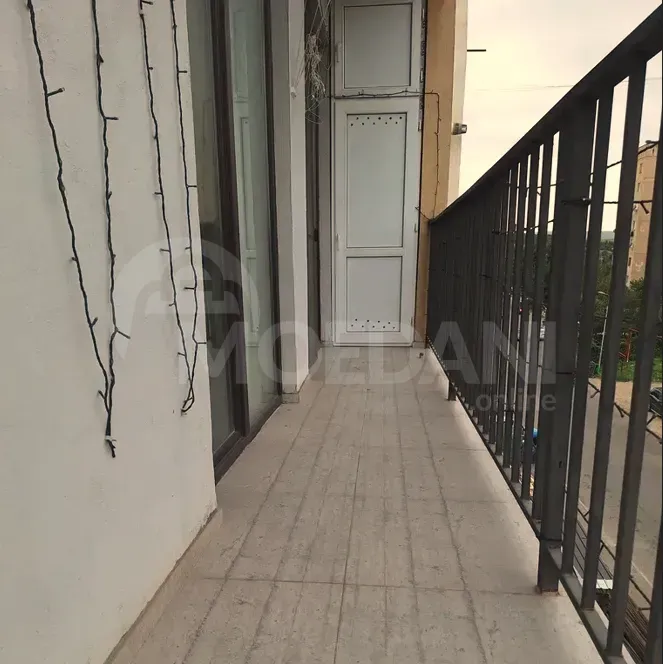 იყიდება 2 ოთახიანი ბინას 65მ² 4/8 სართ თბილისი - photo 8