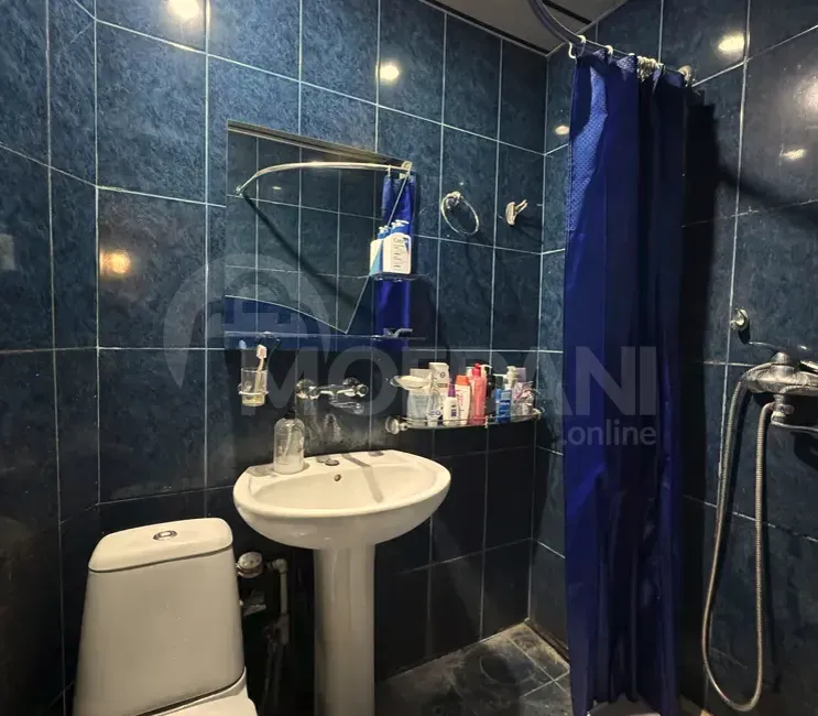 Продам 3-комн. квартиру 74м² 3/5 эт. Тбилиси - изображение 4