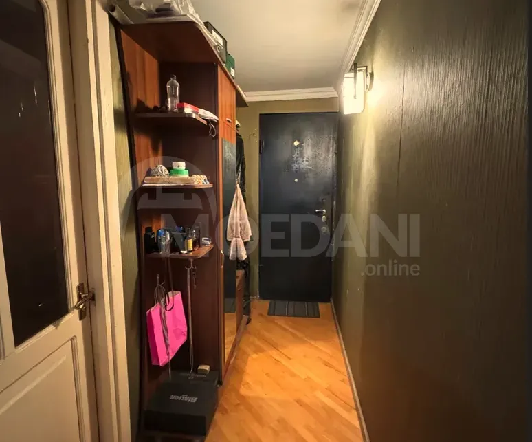 Продам 3-комн. квартиру 74м² 3/5 эт. Тбилиси - изображение 2