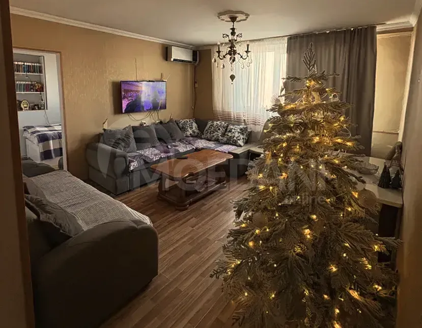 იყიდება 4 ოთახიანი ბინას 70მ² 3/5 სართ თბილისი - photo 1