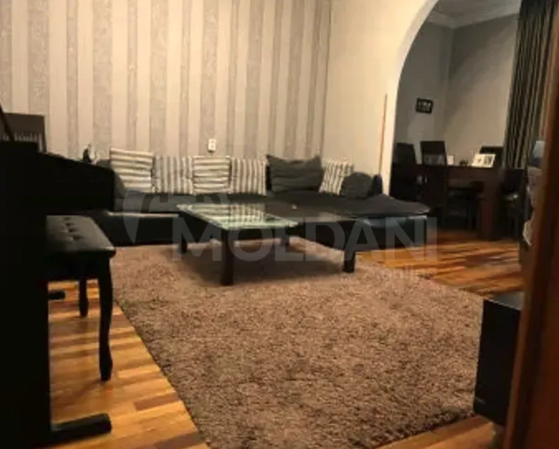 იყიდება 4 ოთახიანი ბინას 90მ² 7/10 სართ თბილისი - photo 1