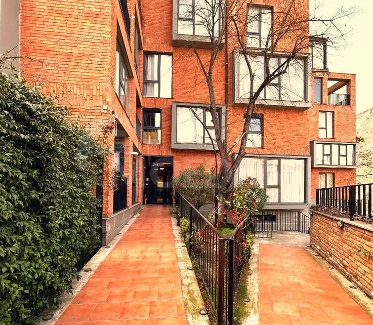 ქირავდება 2 ოთახიანი ბინა 47მ² 3/7 სართ თბილისი - photo 4