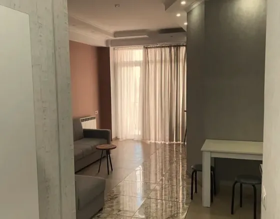 ქირავდება 2 ოთახიანი ბინა 50მ² 6/13 სართ თბილისი