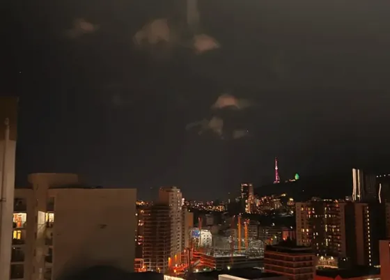 ქირავდება 2 ოთახიანი ბინა 62მ² 15/16 სართ თბილისი