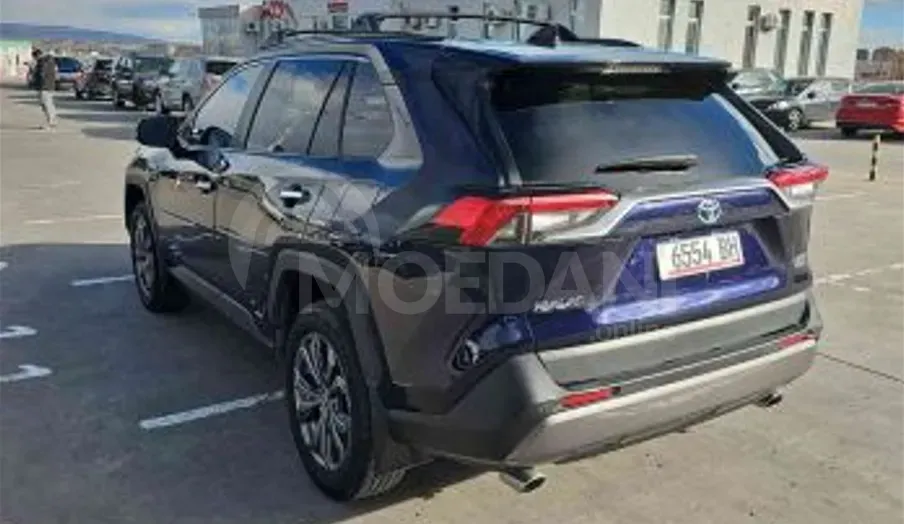 Toyota RAV4 2.5L 2022 Тбилиси - изображение 6