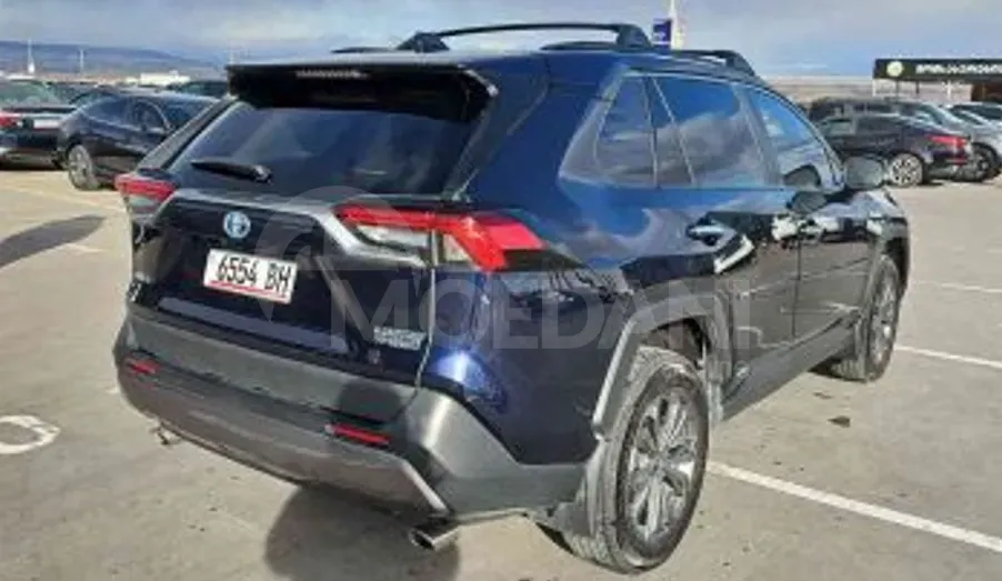 Toyota RAV4 2.5L 2022 Тбилиси - изображение 4