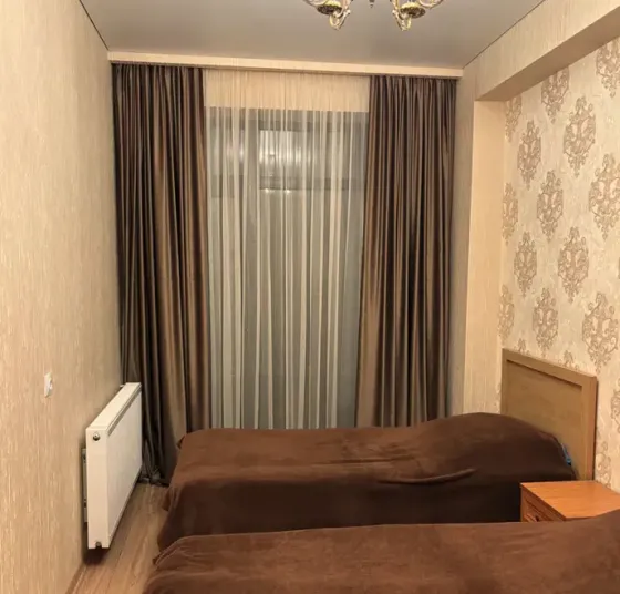 ქირავდება 3 ოთახიანი ბინა თბილისში  100მ² 5/15 სართ Tbilisi