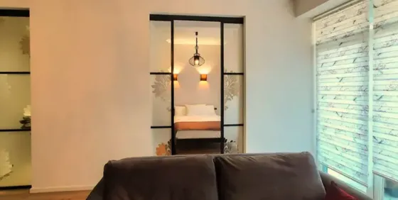 ქირავდება 2 ოთახიანი ბინა 72მ² 5/9 სართ თბილისი