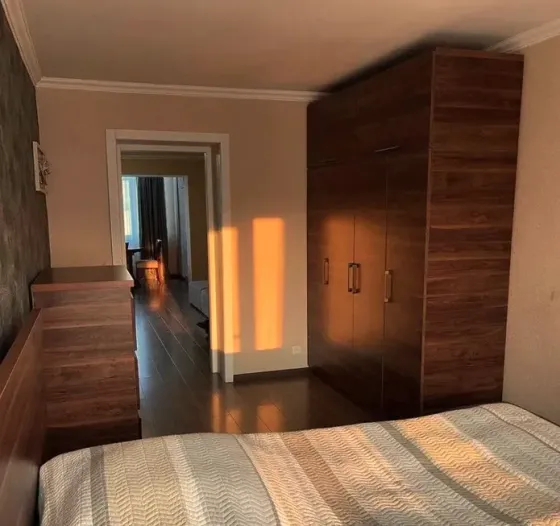 ქირავდება 2 ოთახიანი ბინა 60მ² 7/8 სართ თბილისი