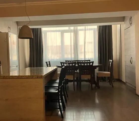 ქირავდება 2 ოთახიანი ბინა 60მ² 7/8 სართ თბილისი