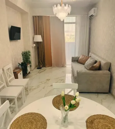 ქირავდება 2 ოთახიანი ბინა 55მ² 5/17 სართ თბილისი