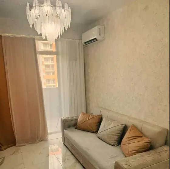 ქირავდება 2 ოთახიანი ბინა 55მ² 5/17 სართ თბილისი