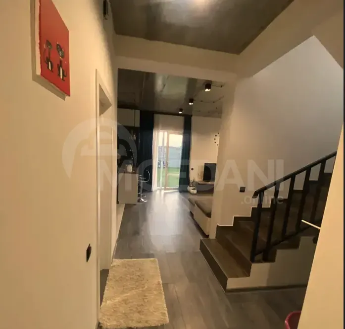 იყიდება 5 ოთახიანი ბინას 400მ² 2/1 სართ თბილისი - photo 4