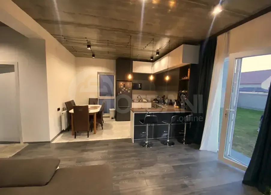 იყიდება 5 ოთახიანი ბინას 400მ² 2/1 სართ თბილისი - photo 8