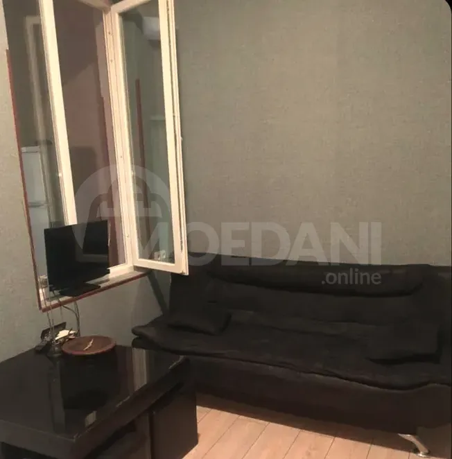 Сдам 2-комн. квартиру 45м² 1/2 эт. Тбилиси - изображение 2