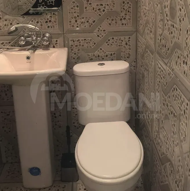 Сдам 2-комн. квартиру 45м² 1/2 эт. Тбилиси - изображение 4