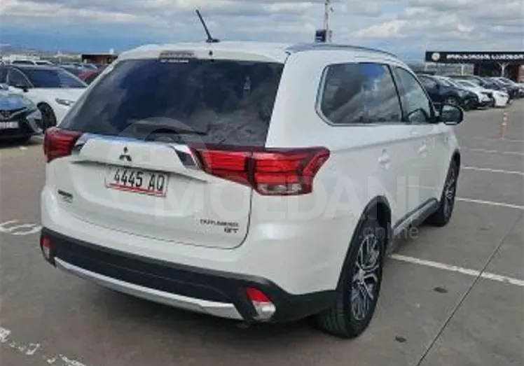 Mitsubishi Outlander 2016 თბილისი - photo 4