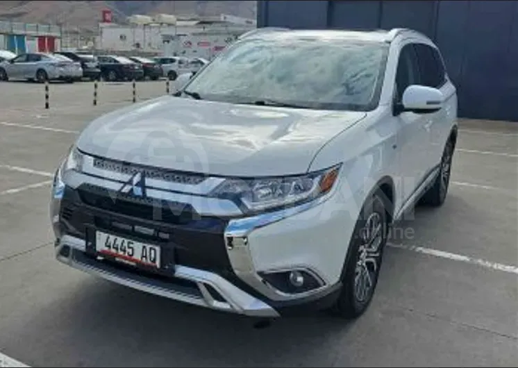 Mitsubishi Outlander 2016 თბილისი - photo 2
