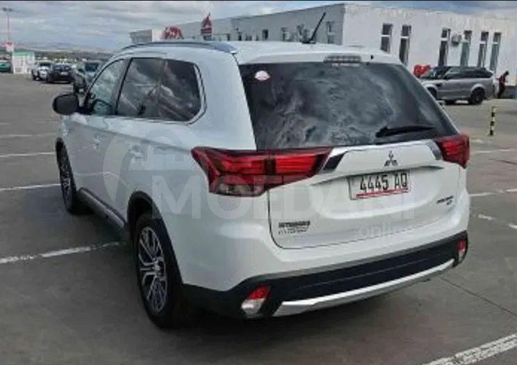 Mitsubishi Outlander 2016 თბილისი - photo 6