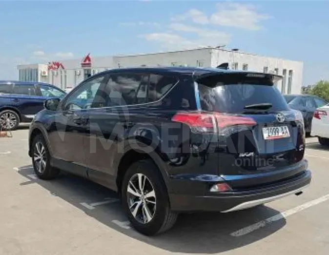Toyota RAV4 2.5L 2018 Тбилиси - изображение 6